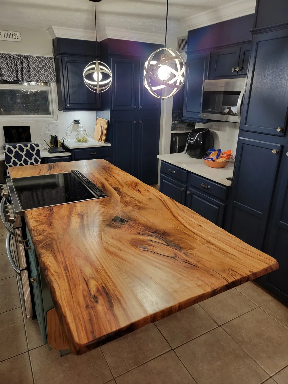 Camphor Live Edge
